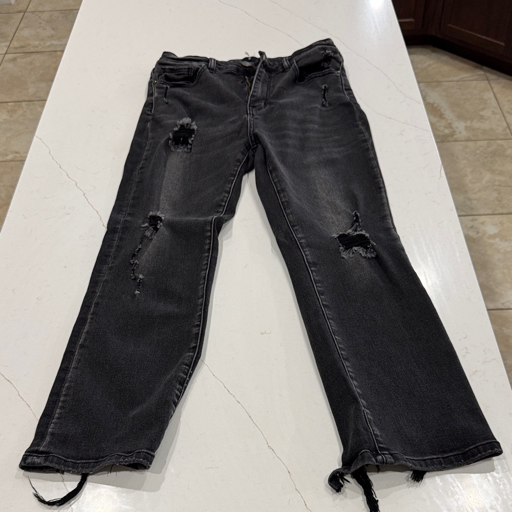 Risen Los Angeles Distressed Ankle Jeans